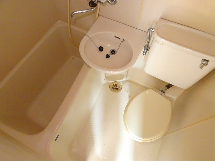 シティフラット浜田山の浴室|お風呂です