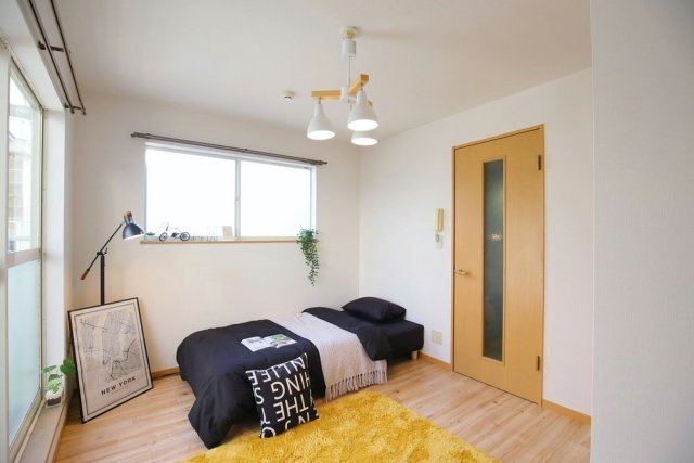 レッドフラッツ成城の洋室|※画像はイメージです（家具や小物は設備ではありません）