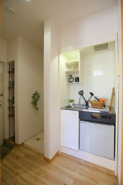 レッドフラッツ成城のキッチン|※画像はイメージです（家具や小物は設備ではありません）