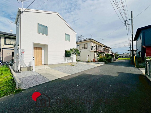 【前面道路含む現地写真】 | 鴻巣市明用　中古戸建