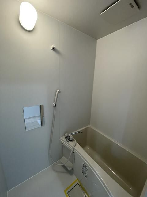 クレア椎名町の浴室