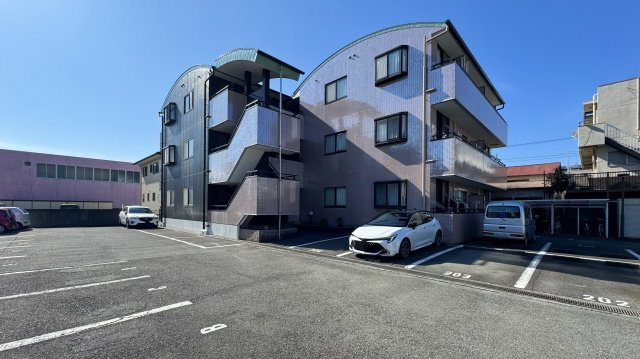 メゾンクラブエコーの外観