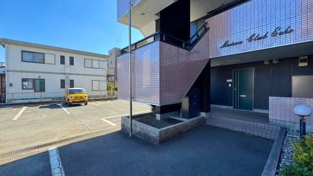 メゾンクラブエコーのエントランス