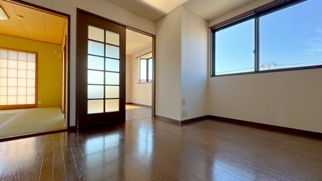 メゾンクラブエコーの居間・リビング