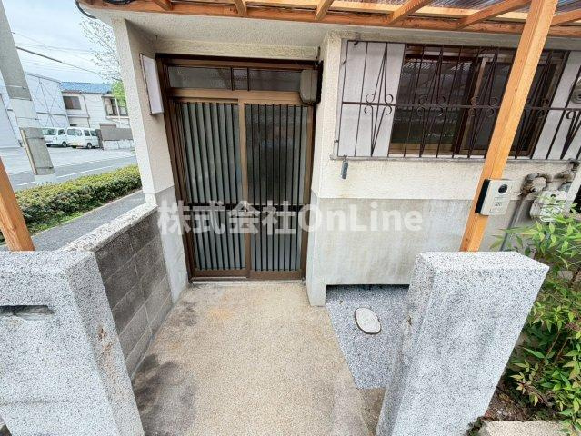 加美東5丁目貸家のエントランス