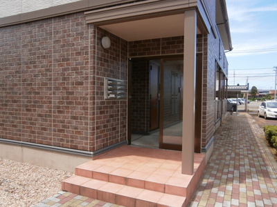 【エントランス】 | ロイヤルガーデン絆 D