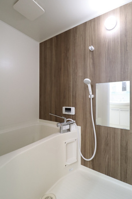 【浴室】 | ロイヤルガーデン絆 D