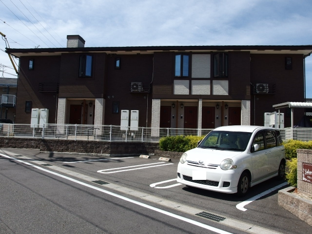 ラリック・ヒルＡの外観