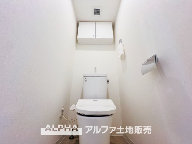 ライオンズガーデン河辺リバーサイドのトイレ|【Warm water flush toilet】
◆温水洗浄便座付きトイレ◆お掃除も楽々。快適に過ごすためには今や欠かせない設備の一つです。