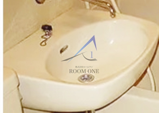 フェニックス一番館の洗面所|洗面台です。