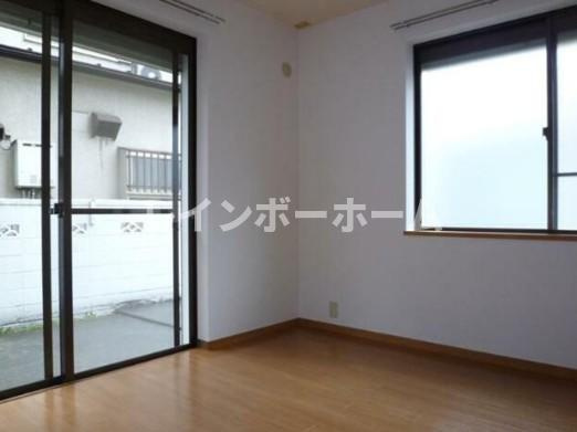 クリスタル和幸の内装