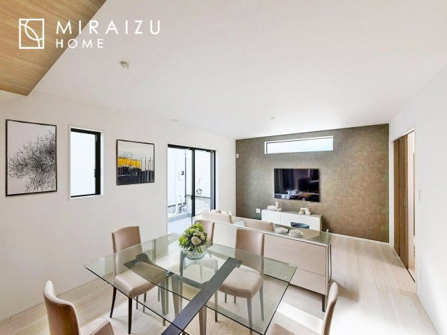 【居間・リビング】 | お子さんが宿題をしたり、ちょっとした作業もできる、家族みんながそれぞれの時間を過ごせるリビングです。