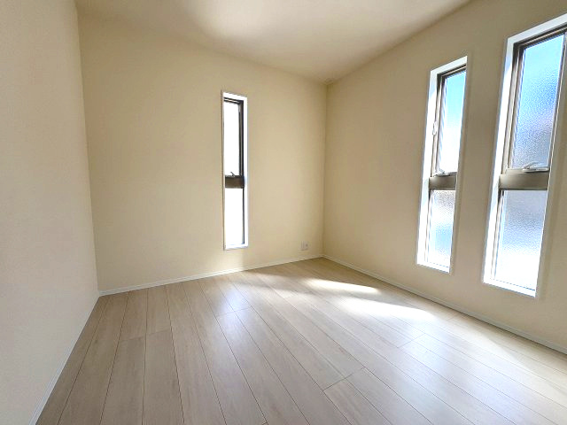 【子供部屋】 | 糟屋郡新宮町夜臼2丁目・平屋　1号棟（全4棟）【仲介手数料無料・0円】 | 現地写真。