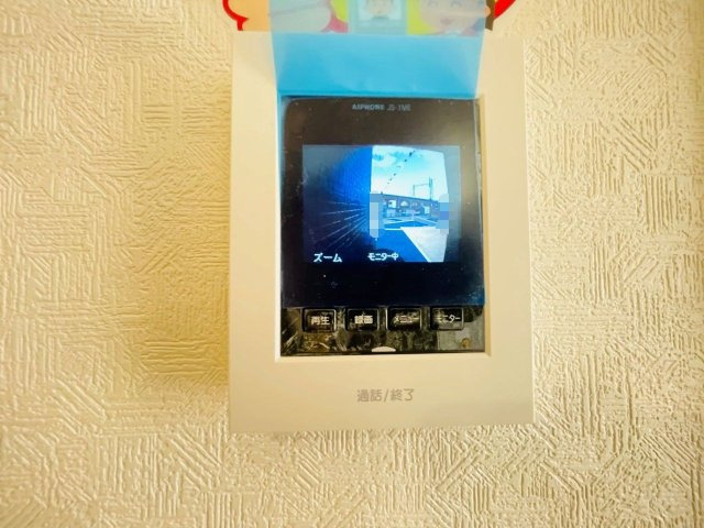 岡崎市六名南第3　新築分譲住宅　全2棟　1号棟のセキュリティ|モニター付きインターホンで来客対応も安心です♪