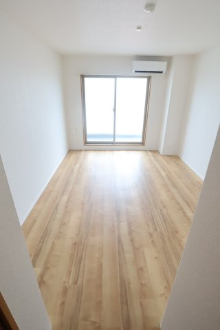 大阪市城東区関目４丁目の賃貸マンションの居間・リビング