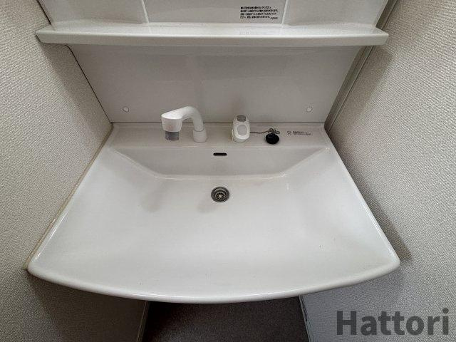 ソレイユ　ルヴァーン小曽根の洗面所