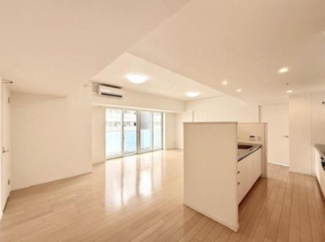 【居間・リビング】 | Brillia ist 東雲キャナルコート（ブリリアイスト東雲キャナルコート）