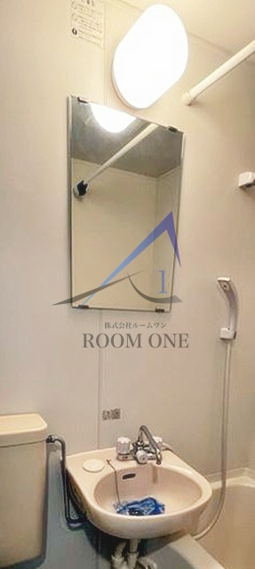 スカイコート本郷東大前の洗面所|洗面台です。