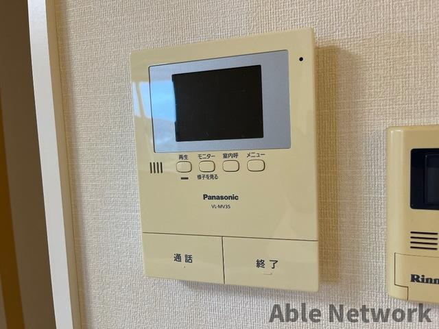 シンフォニーヒルズのセキュリティ|安心のカメラ付きインターホン