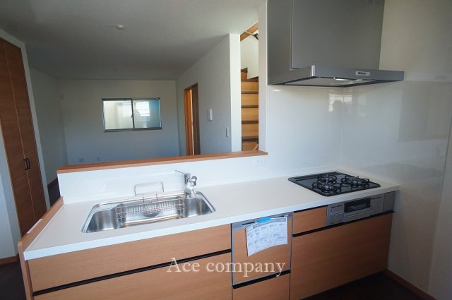 【キッチン】 | 八尾市八尾木北5丁目 | 【食洗機付きのシステムキッチン☆3口ガスコンロ☆】