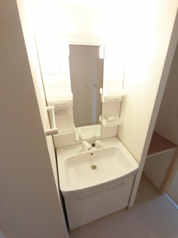 【独立洗面台】