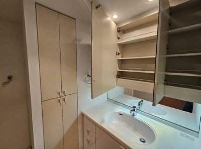 【独立洗面台】 | ディアプレイス中野野方 | 嬉しい独立洗面台付き。