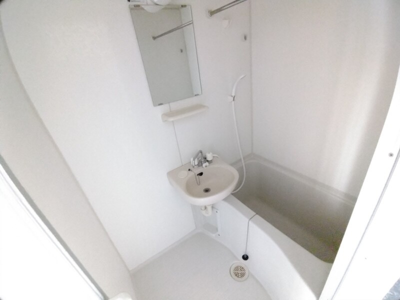 レオパレス元住吉桜下の浴室