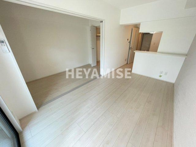 modern palazzo文教通りGrowの居間・リビング|同間取りの別の階のお部屋の画像です※現況を優先します