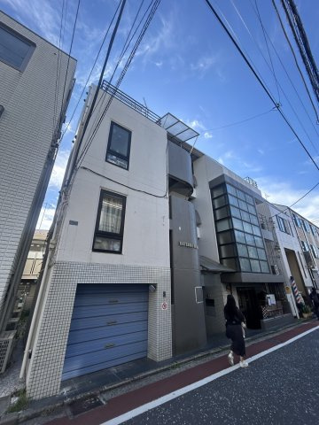山口ビルの外観