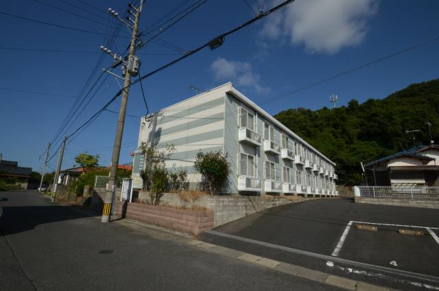 遠賀郡水巻町猪熊４丁目のアパート