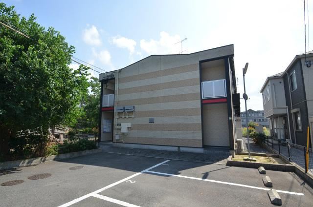 遠賀郡水巻町頃末南３丁目のアパート