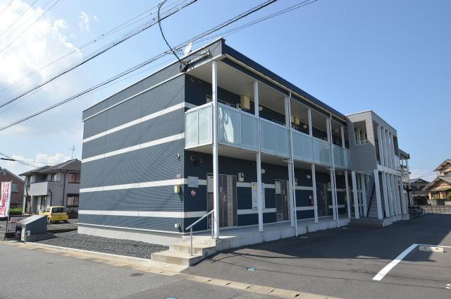 遠賀郡遠賀町松の本３丁目のアパート