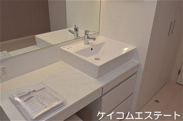 遠賀郡水巻町伊左座５丁目のアパートの洋室|同タイプ