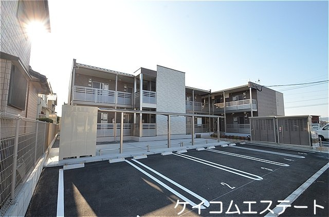 遠賀郡水巻町伊左座５丁目のアパート