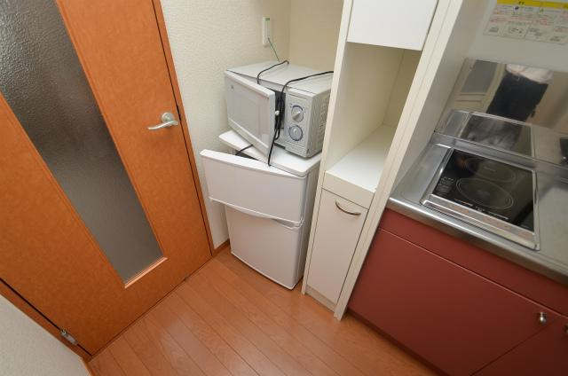 中間市岩瀬西町のアパートのキッチン