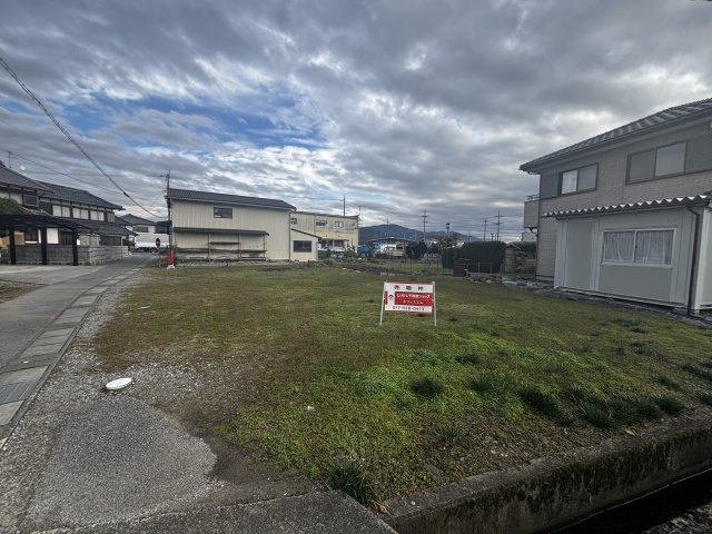 犬上郡豊郷町大字雨降野の売地の画像