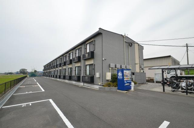 直方市大字感田のアパート