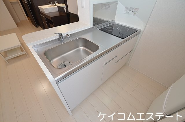 直方市大字上頓野のアパートのキッチン