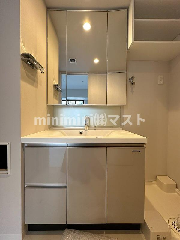 ルフォンプログレ堺筋本町タワーレジデンスの洗面所