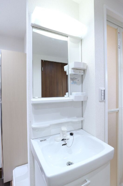 ベネディーレ練馬の洗面所