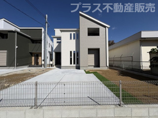 【外観】 | 現地写真。同じ物件を見るなら、プラス不動産販売にお任せ下さい。