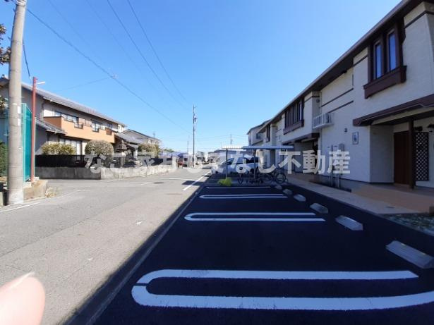 【駐車場】 | ビレッジZENⅢ