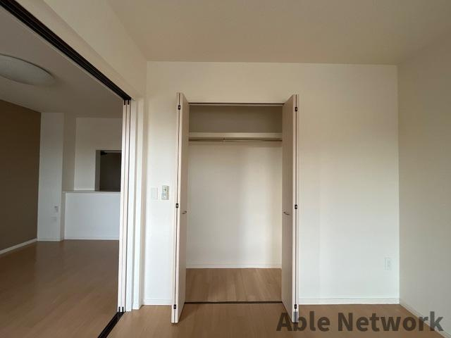 シンフォニーヒルズのその他|便利な収納スペースです