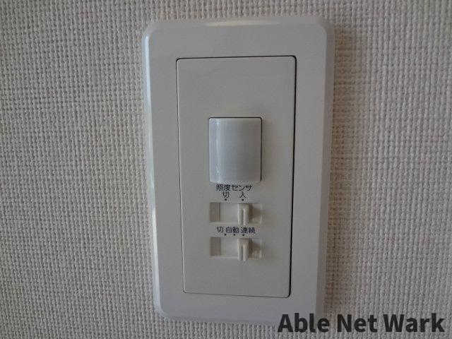 シンフォニーヒルズのその他|人感センサーライト