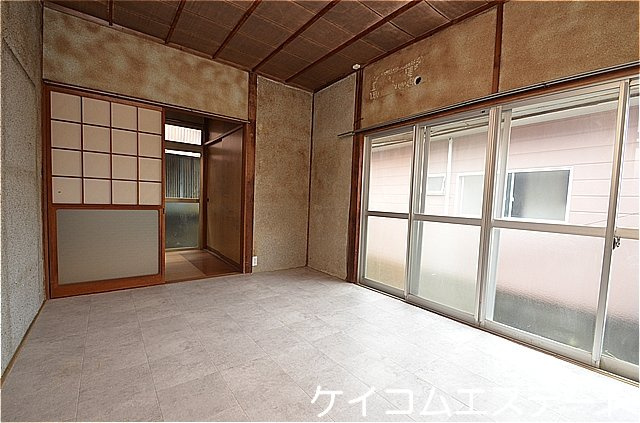 中の原1丁目　貸家の洋室