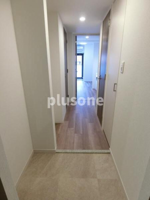 【玄関】 | Metrosa谷町六丁目South