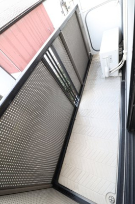 【バルコニー】 | ロイヤルタウン寺町 参番館