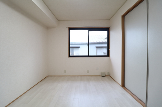 【内装】 | ロイヤルタウン寺町 参番館