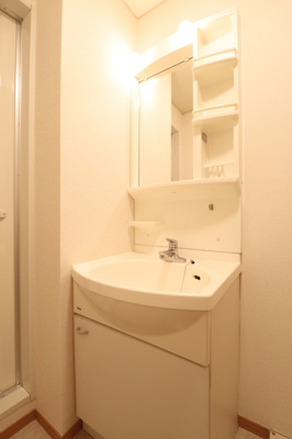 【洗面所】 | ロイヤルタウン寺町 参番館