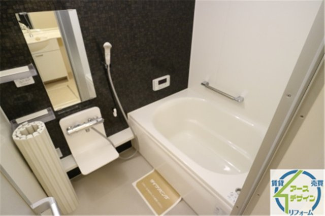 ヴィオラ志染の浴室|パース写真